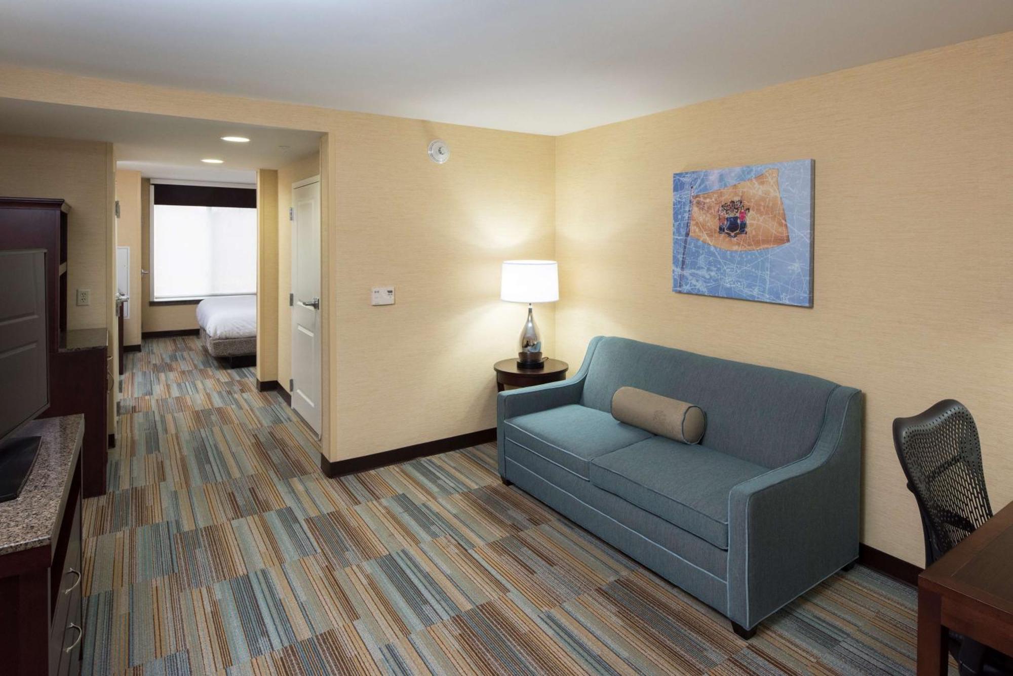 Hilton Garden Inn Mount Holly/Westampton Extérieur photo